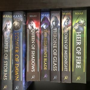 Throne of Glass Novel Series